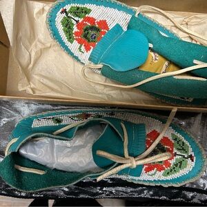 Vintage Blue Moccasins with Floral Pattern and Flat Sole